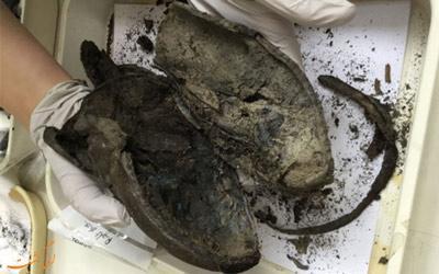 کشف اسکلت 500 ساله مرد چکمه پوش در لندن!